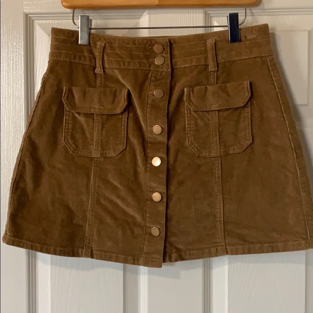 Rich camel corduroy skirt, 7/28